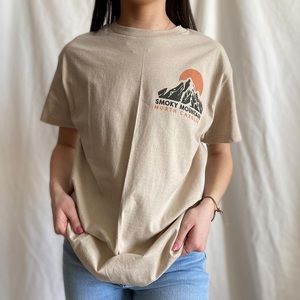 smokey mountains tee